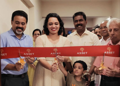 Asset Rangoli sample apartment inaugurated by Play Back Singer Mrs. Jyotsna, Mr.Radhakrishnan(Land Lord) and Mr.Vishagh Joseph, Architect.